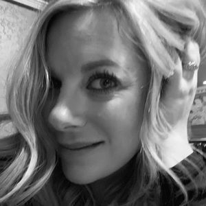 Meet your Posher, Shana